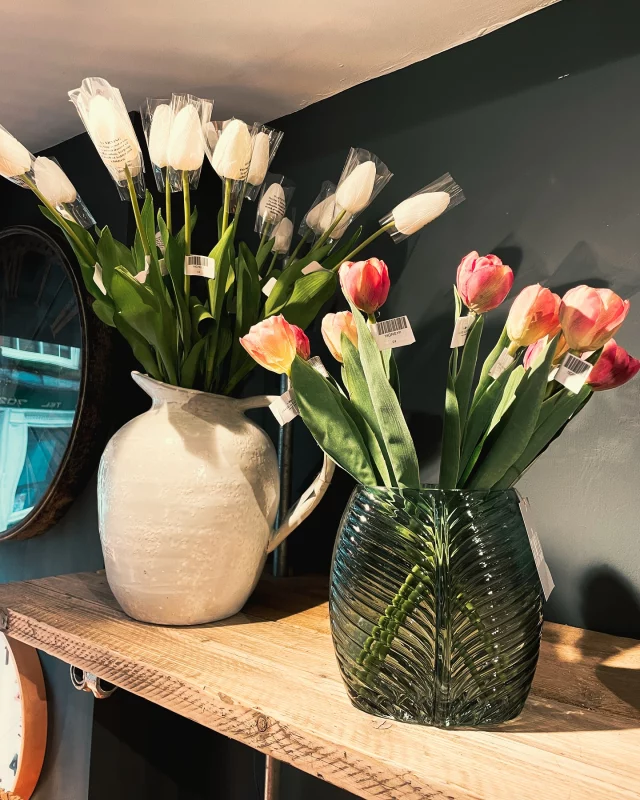 We are open until 4pm! 🕓

14 Sheaf Street, Daventry, NN11 4AB

www.thesimpleinteriorcompany.co.uk

#shoplocal #supportlocal #supportlocalbusiness #supportlocalbusinesses #supportlocal #ShopSmall #daventry #northamptonshire #northampton #thesimpleinteriorcompany